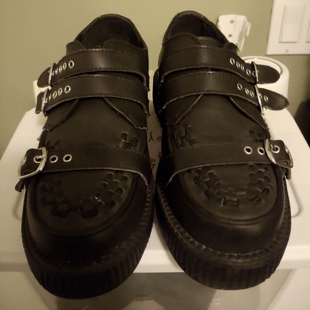 T.U.K Buckle Creepers